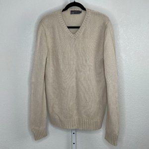 VINCE Ivory 50% Yak, 50% Wool Super Soft V Neck Sweater, Men's Large